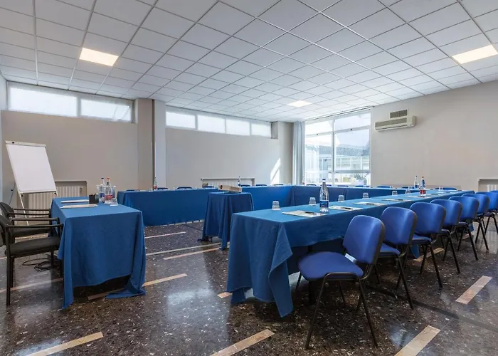 Eur Otel 3*